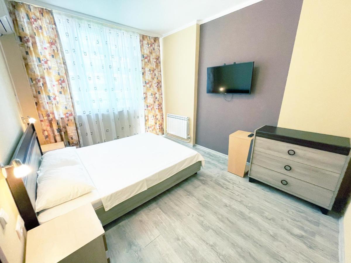 Beautiful Horizon First Line Apartment Батуми Екстериор снимка