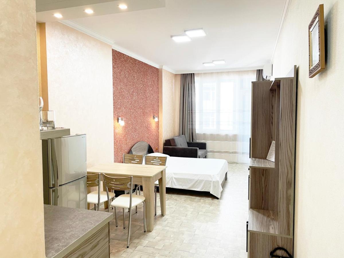 Beautiful Horizon First Line Apartment Батуми Екстериор снимка